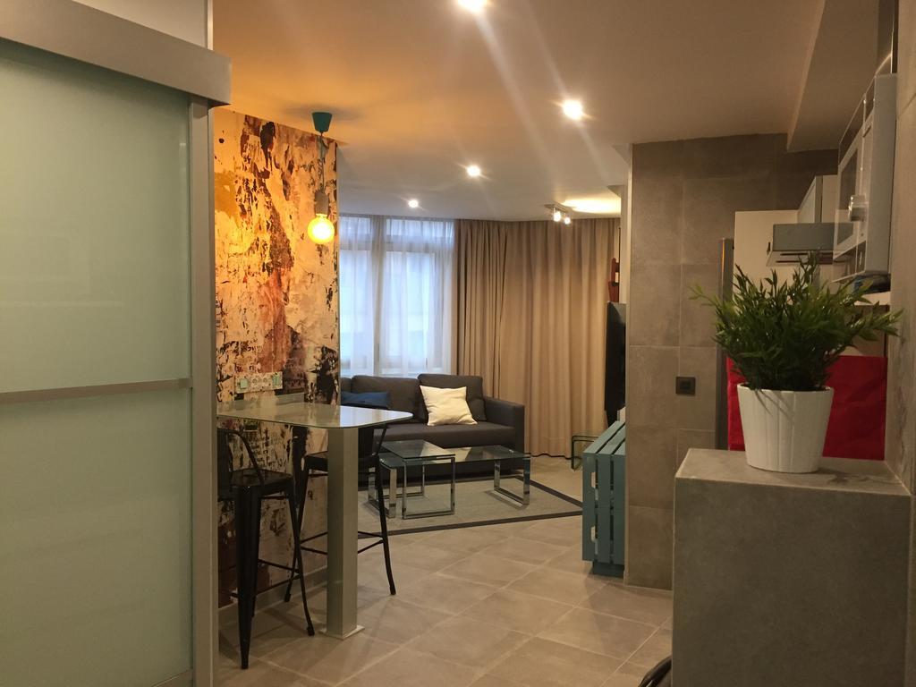 Piso Con Piscina Y Garaje En La Playa De Las Canteras Лас-Пальмас-де-Гран-Канарія Екстер'єр фото