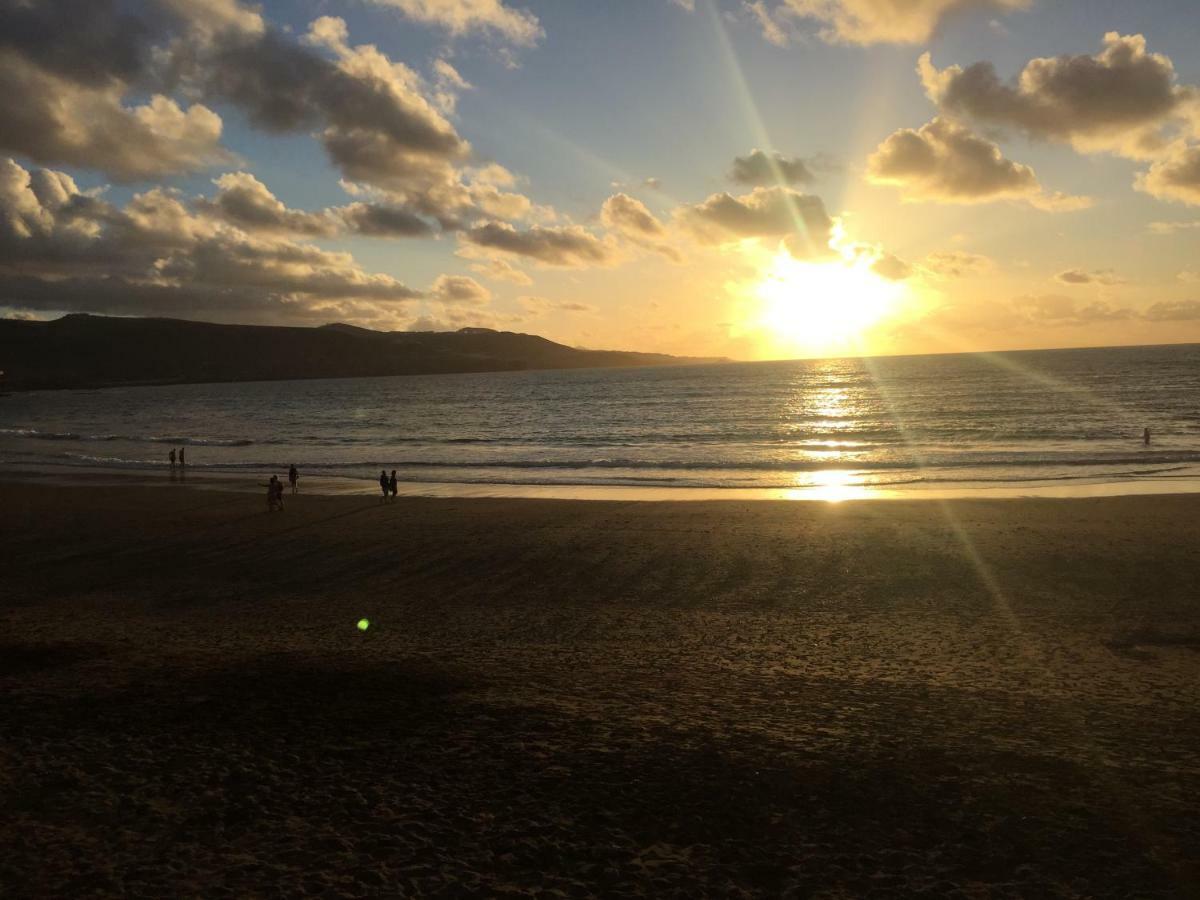 Piso Con Piscina Y Garaje En La Playa De Las Canteras Лас-Пальмас-де-Гран-Канарія Екстер'єр фото